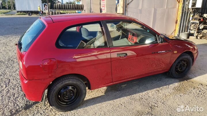 Mitsubishi Colt, 1996