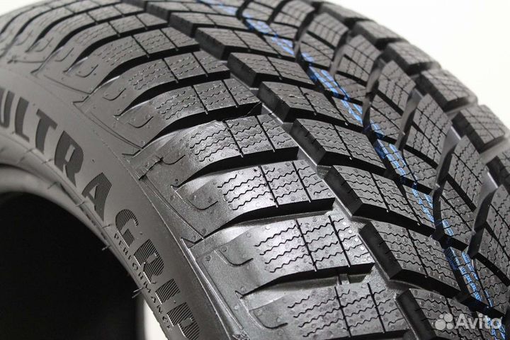 Goodyear UltraGrip Performance+ 215/65 R17 99V