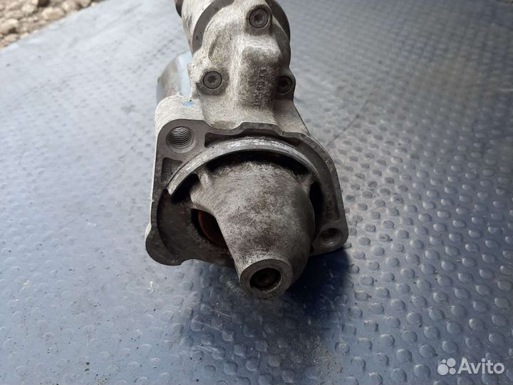 Стартер Ауди A4 B7 2.0i ALT