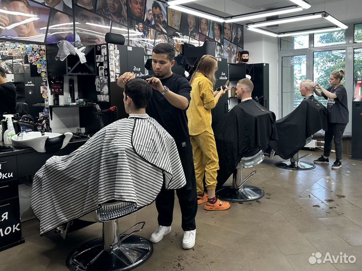Мужская стрижка и оформление бороды на Нефтестрое
