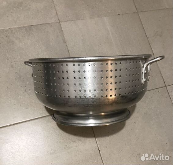 Дуршлаг большой алюминиевый