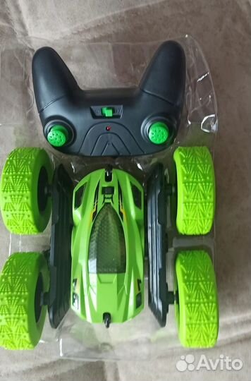 Машинка-перевёртыш на дистанционном управлении