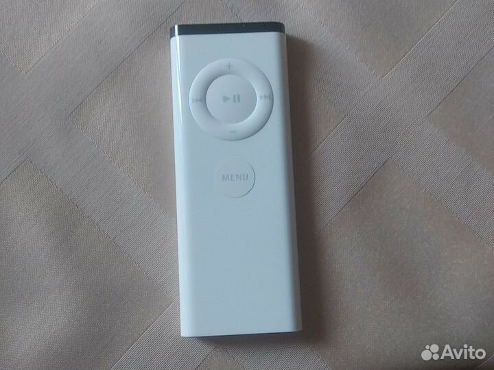 Пульт Apple Remote