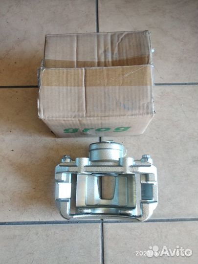 Суппорт передний Дэу Нексия N100 (dohc), N150