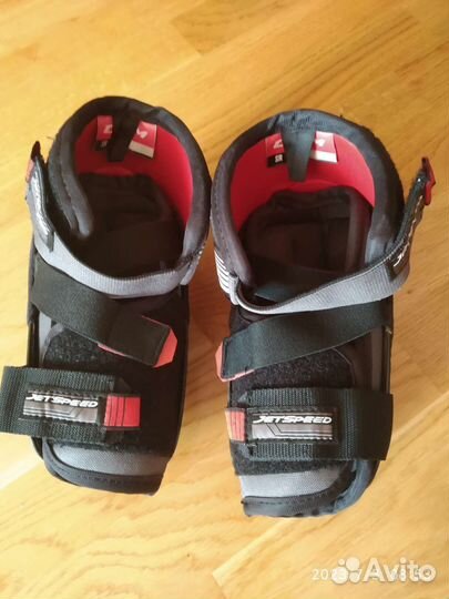 Налокотники хоккейные sr s