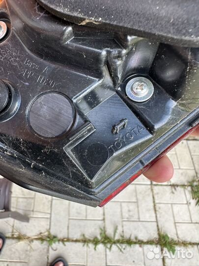 Продаю задние фары toyota camry 70