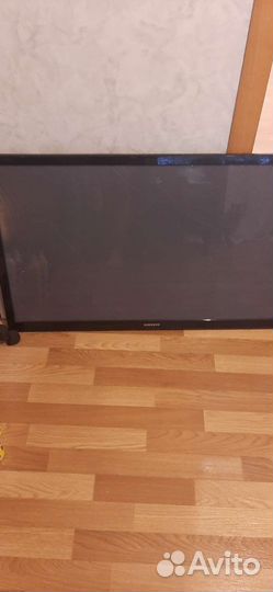 Телевизор samsung