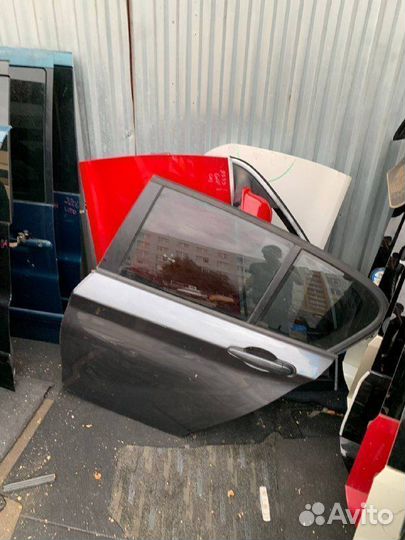 Левая задняя дверь BMW 1 series F20 бмв F20