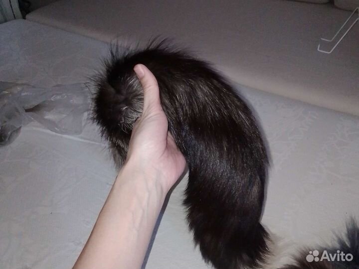 Хвост-брелок мех чернобурки
