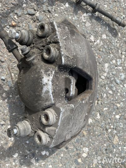 Тормозные суппорта и диски комплект