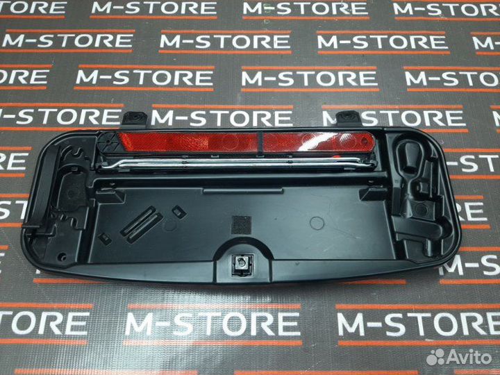 Ящик для инструментов Bmw 5-Series E60 N52B25A