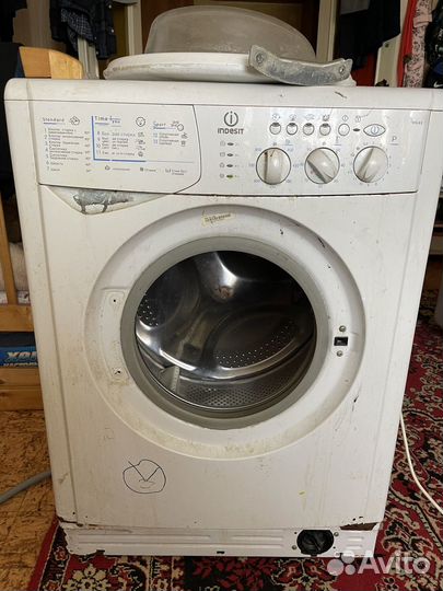 Стиральная машина бу idesit wisl 83