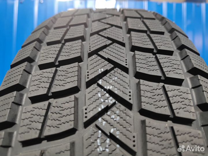 Tourador Winter Pro TSS1 265/65 R17