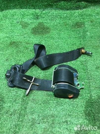 Передний ремень безопасности Ford Focus 1