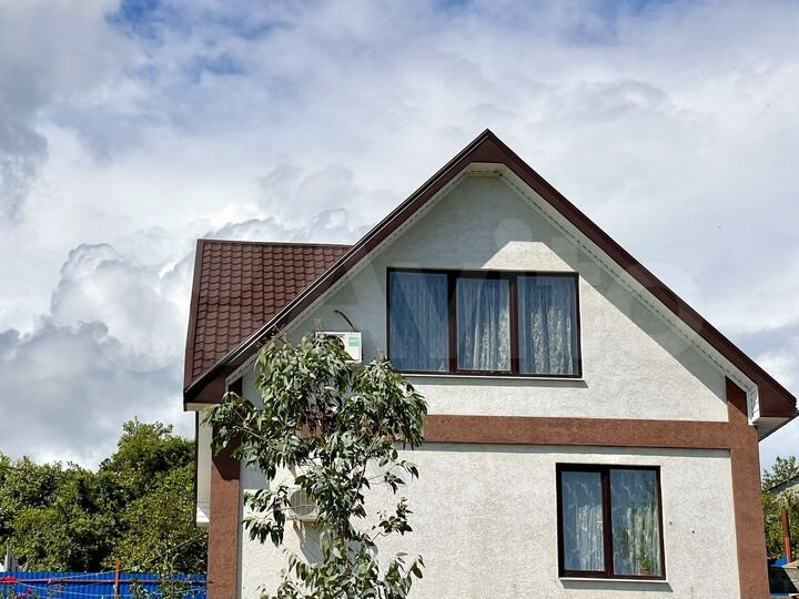 Дом 146 м² на участке 6 сот.