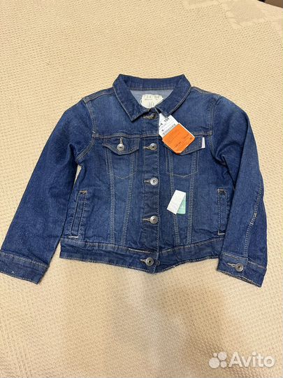 Куртки на девочку