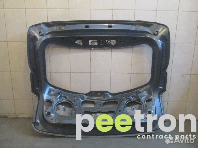 Б/У Б/У Дверь багажника BPY06202XA mazda