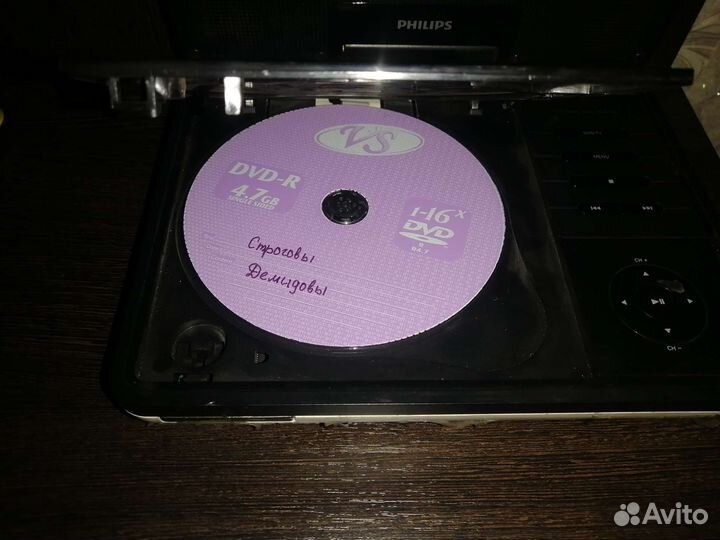 Портативный видеопроигрыватель dvd Philips