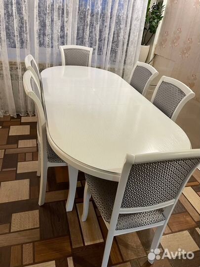 Обеденная группа стол стулья новые