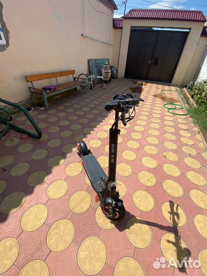 Электросамокат kugoo m4 pro на запчасти