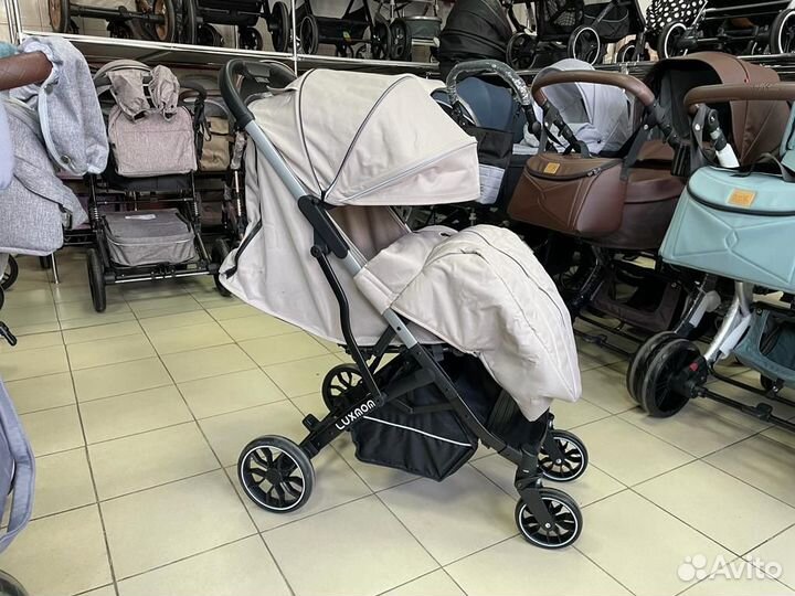 Прогулочная коляска Luxmom V3