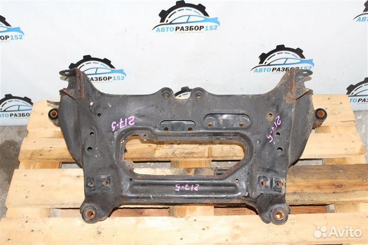 Подрамник передний Nissan X-Trail NT30 QR20DE