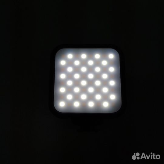 Осветитель светодиодный Godox litemons LED6Bi нака