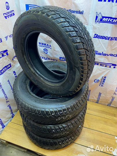 Kumho I'Zen RV Stud KC16 215/70 R16 100T