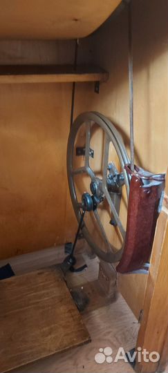 Швейная машина подольск ножная