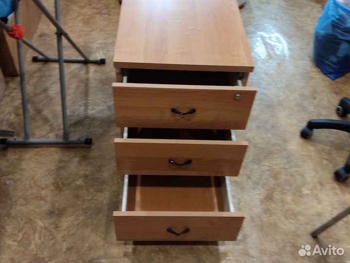 Тумба офисная с ящиками бу