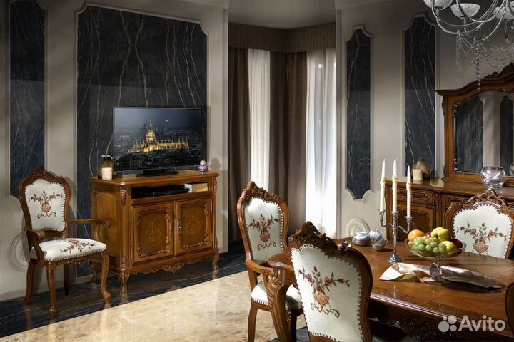 Тумба под телевизор производство Румыния