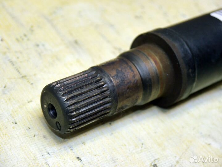 Шрус внутреннний правый Вольво S60 S80 Турбо