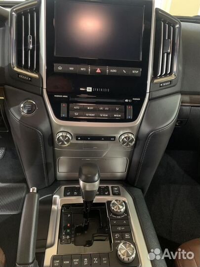 Toyota Land Cruiser 4.5 AT, 2019, 36 000 км