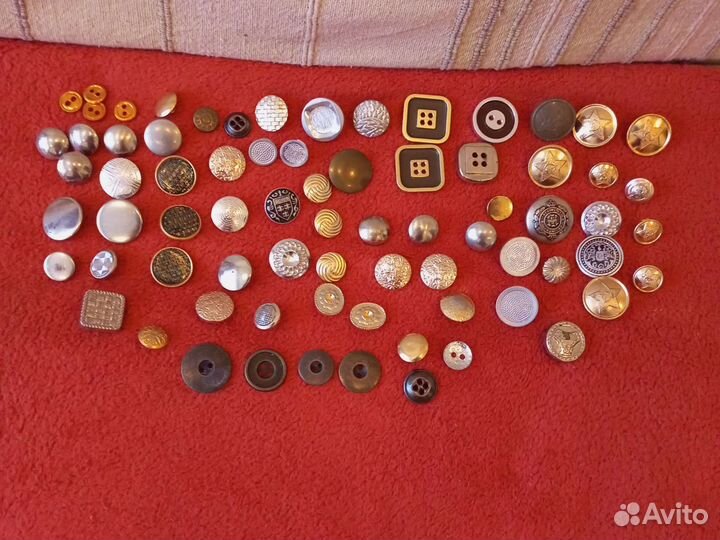 Старинные пуговицы, наперстки