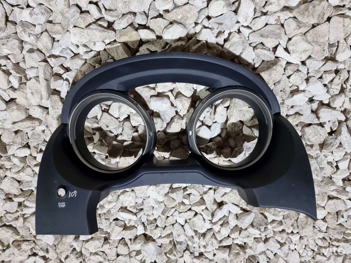 Накладка панели приборов Паджеро 4