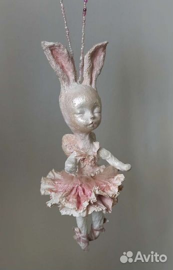 Ëлочная игрушка ручной работы Зайка