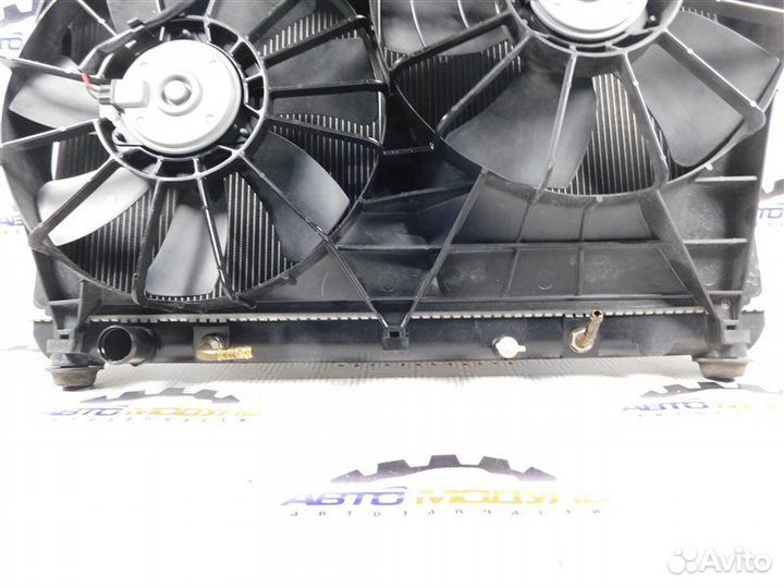 Радиатор основной Suzuki Escudo TDA4W-201246 J24B