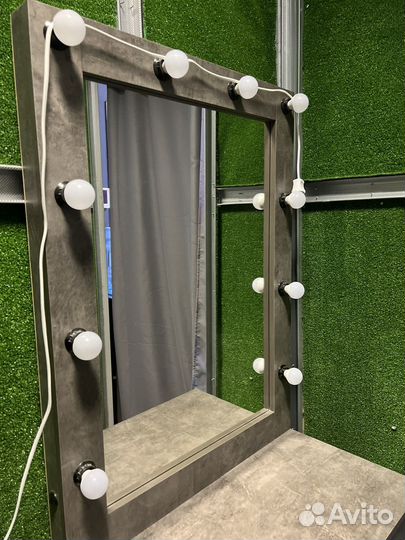 Зеркало напольное