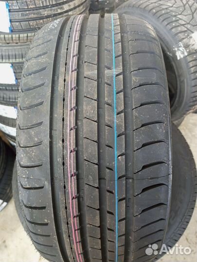 DoubleStar DSU02 205/40 R17 84W