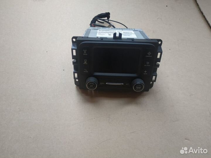 Dodge RAM блок управления мультимедией монитор