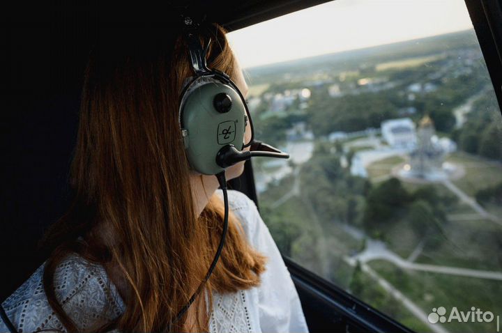 Полет на самолете над Нижним Новгородом, свидание