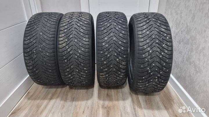 Nokian hakkapeliitta 8 225 50 r17 runflat шип