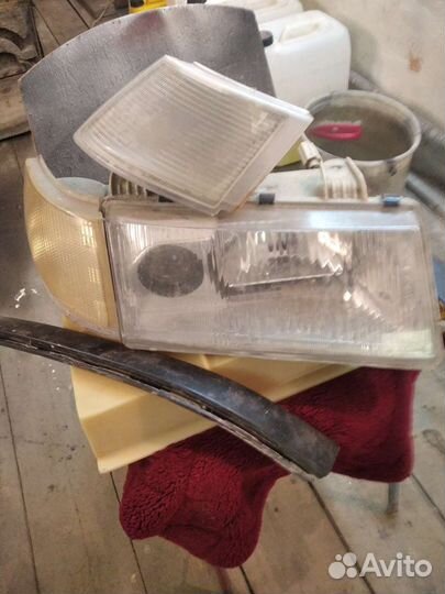 Фара на ваз 2110 пр,поворотник, реснички новые