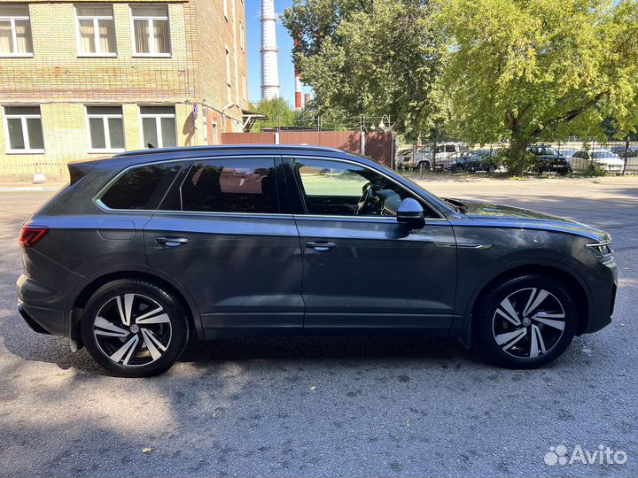 Volkswagen Touareg 3.0 AT, 2018, 123 000 км