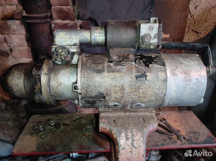 Стартер 24В 11 зубьев