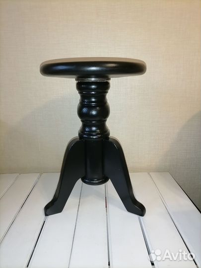 Стул для пианино винтовой