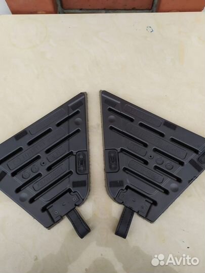 Накладки карманов багажника Mazda CX 5 2017г. 2.0л