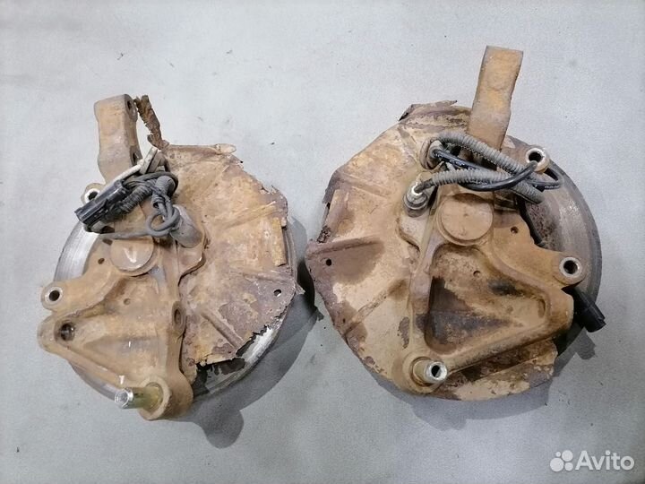 Кулак поворотный со ступицей задний для Kia Shuma