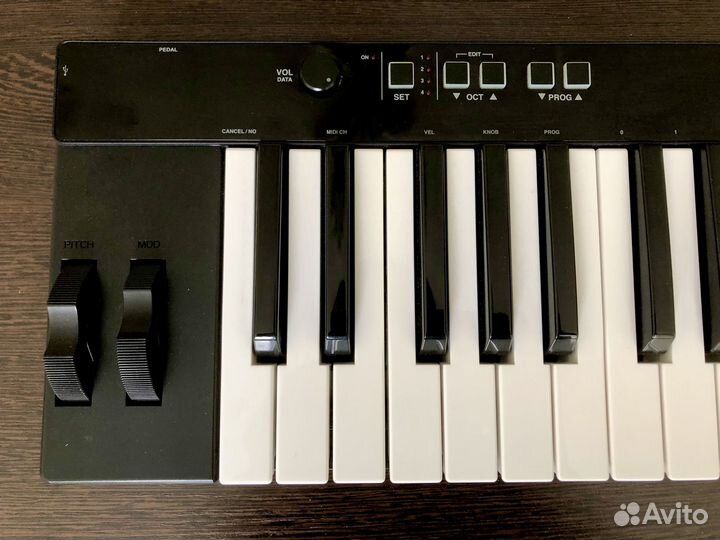 Midi-контроллер iRig Keys 37 PRO