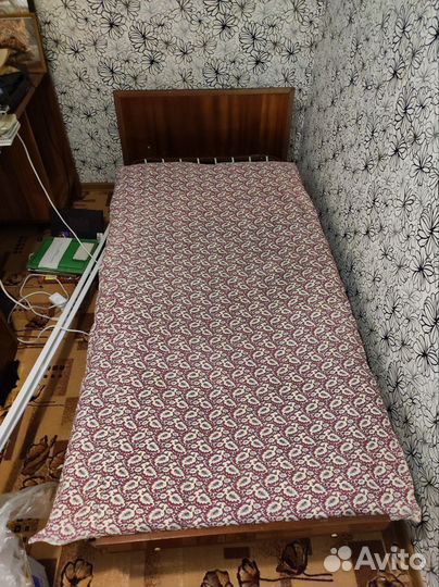 Кровать раскладушка с матрасом